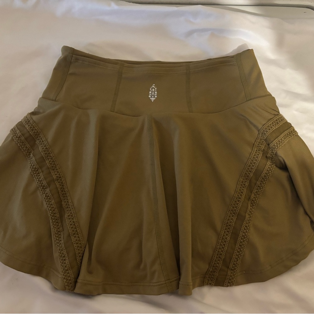 Free people FP Movement by Free People "Pleats and Thank You" skort size XS